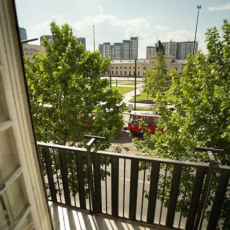 In Vandrarhem *
